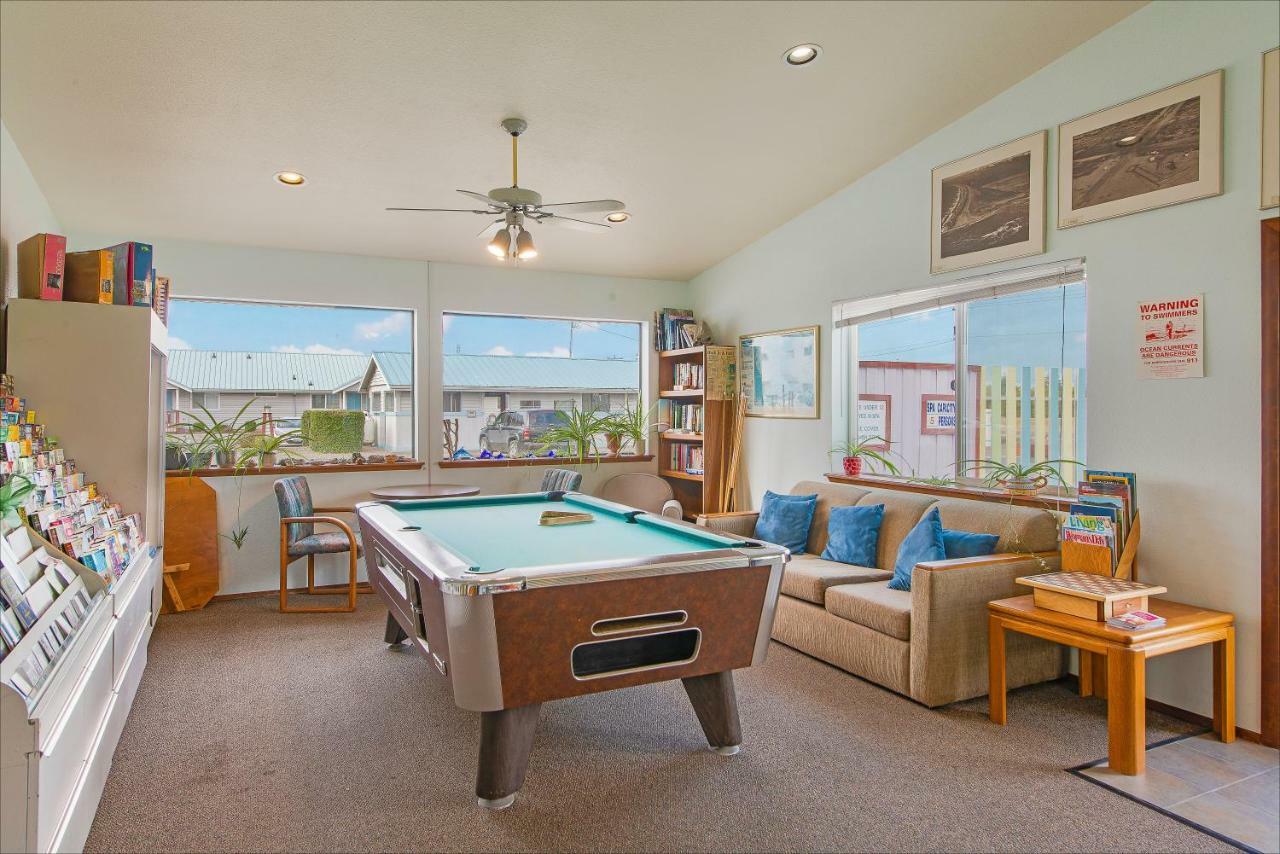 Windjammer Condos 维景湾畔 外观 照片